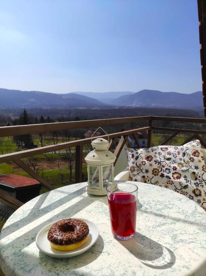 Accommodation "Old Town Dreznik" Раковица Екстериор снимка