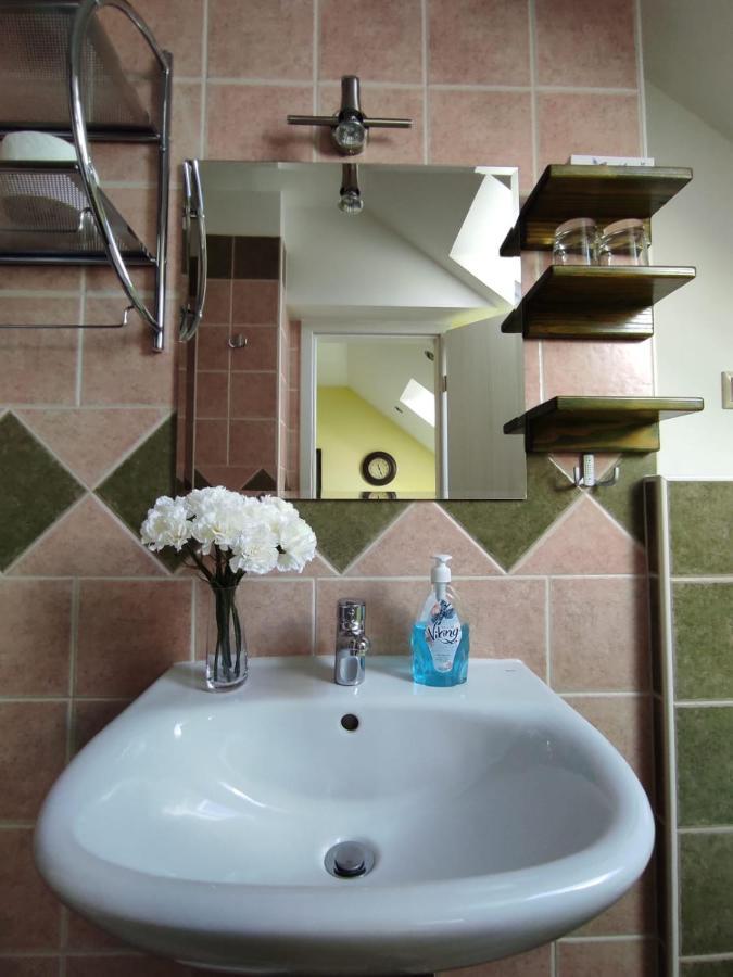 Accommodation "Old Town Dreznik" Раковица Екстериор снимка