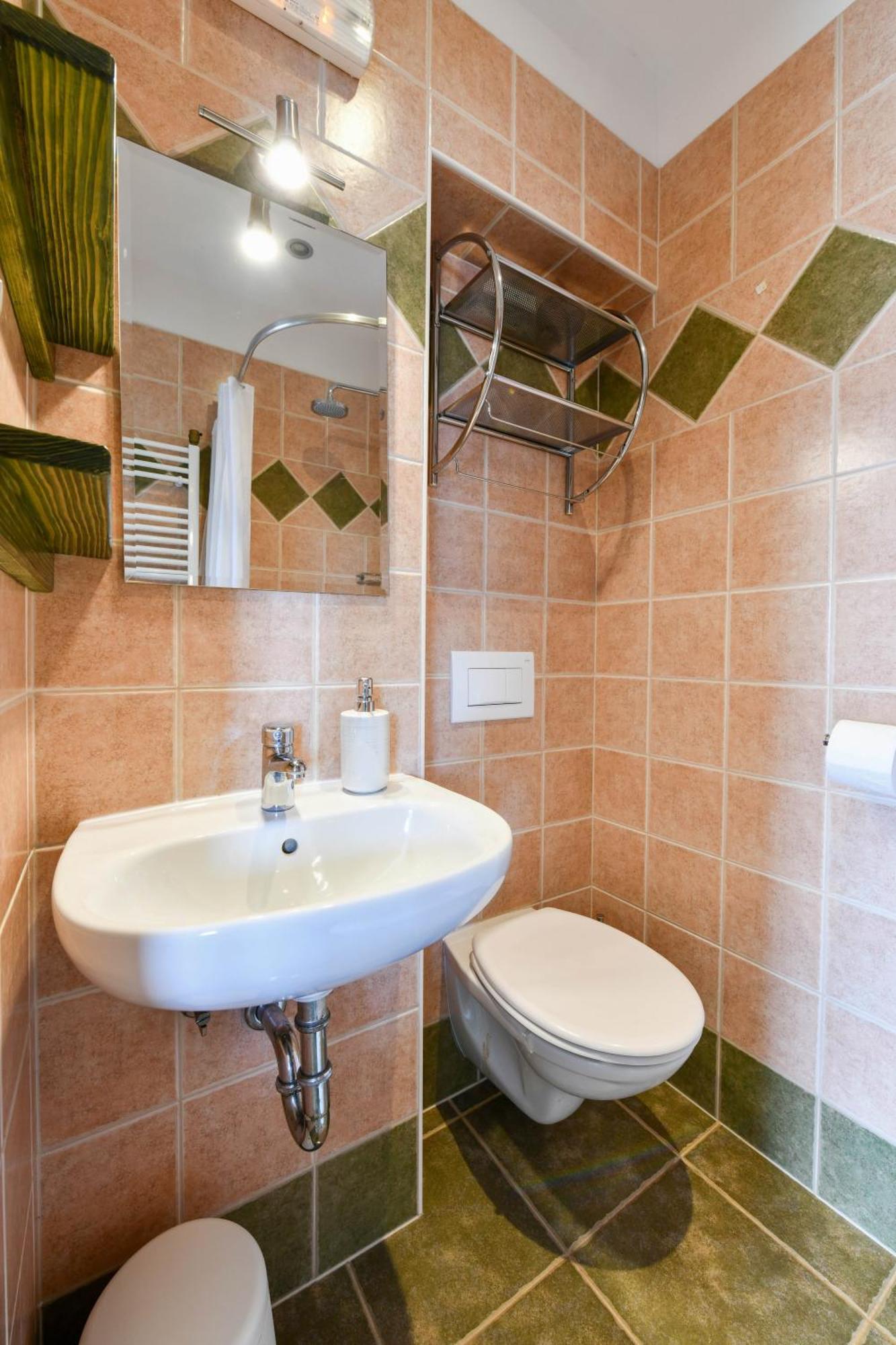 Accommodation "Old Town Dreznik" Раковица Екстериор снимка