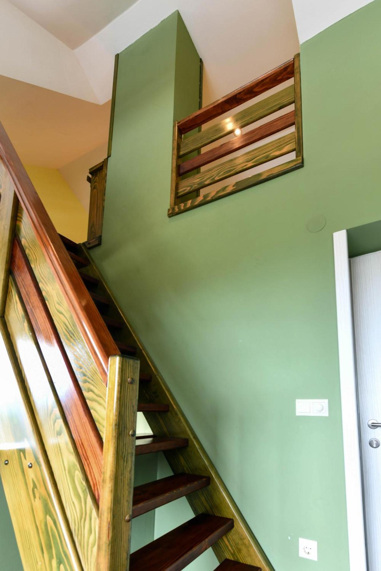 Accommodation "Old Town Dreznik" Раковица Екстериор снимка